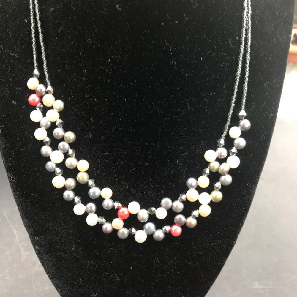 Lia Sophia Freshwater Pearl Necklace - Picture 2 of 2